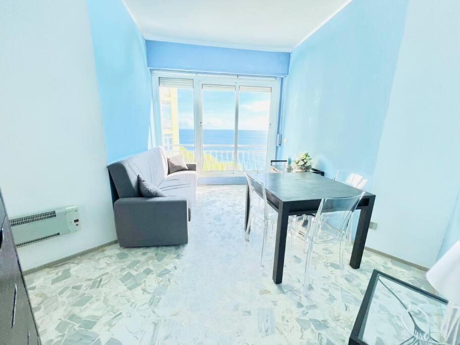 Suite Sunset 22 - Fronte Mare Sanremo Ngoại thất bức ảnh