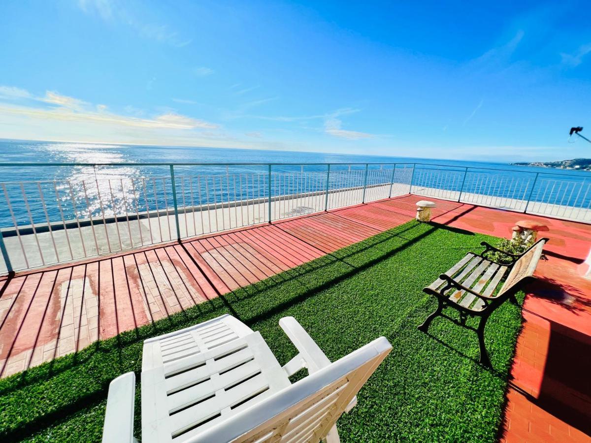 Suite Sunset 22 - Fronte Mare Sanremo Ngoại thất bức ảnh